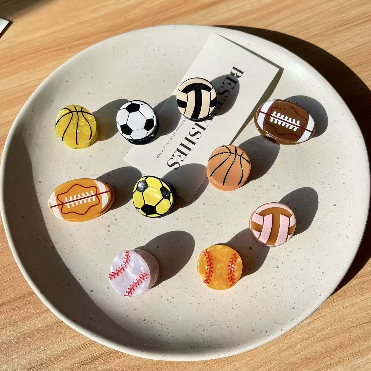 かわいいスポーツボールヘアクリップ女性女の子用アクリルバスケ - Women'S Volleyball Accessories のレビューと価格