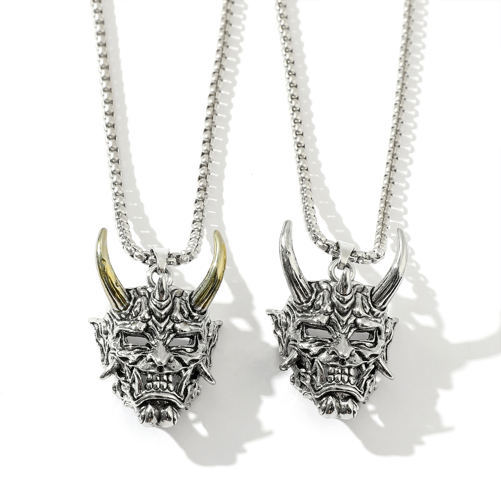 ハンサムラスカルゴーストマスクペンダントネックレスゴールド& - Women'S Accessories Designer のレビューと価格